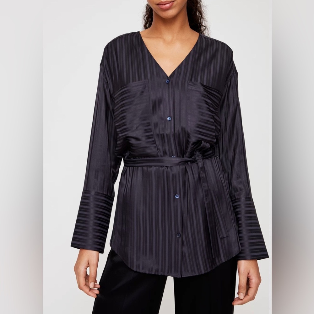 ARITZIA WILFRED zelie long sleeve button front silk blend blouse grey size large